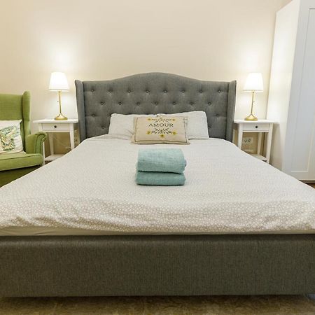 Beautiful Apartment In Heart Of Historical Center Тимишоара Экстерьер фото