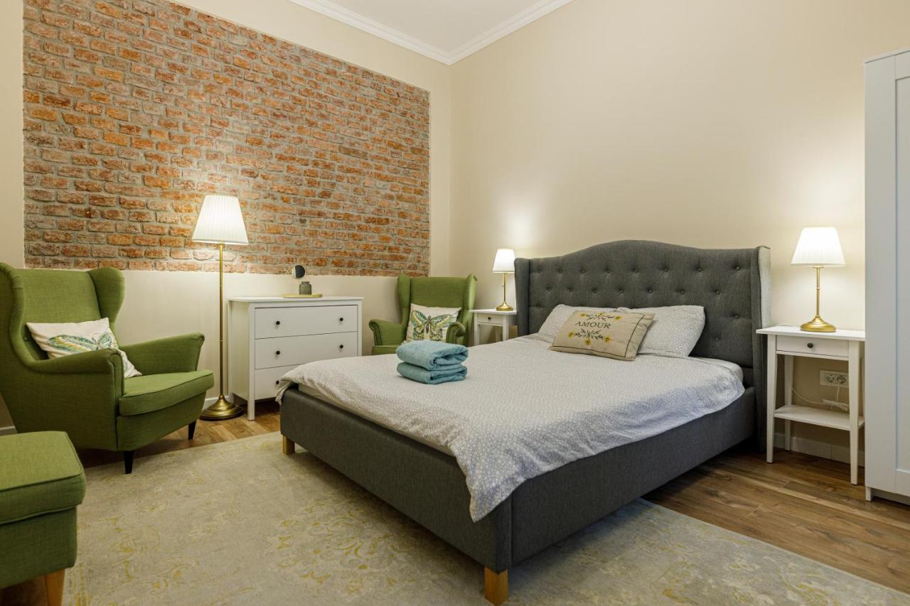Beautiful Apartment In Heart Of Historical Center Тимишоара Экстерьер фото
